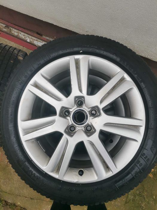 Roti ( jante de aluminiu și cauciucuri de iarna)