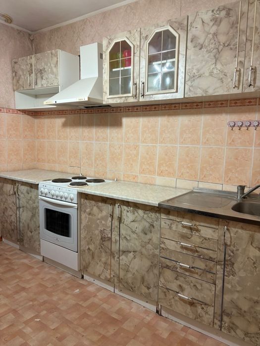 Кухонный гарнитур б/у