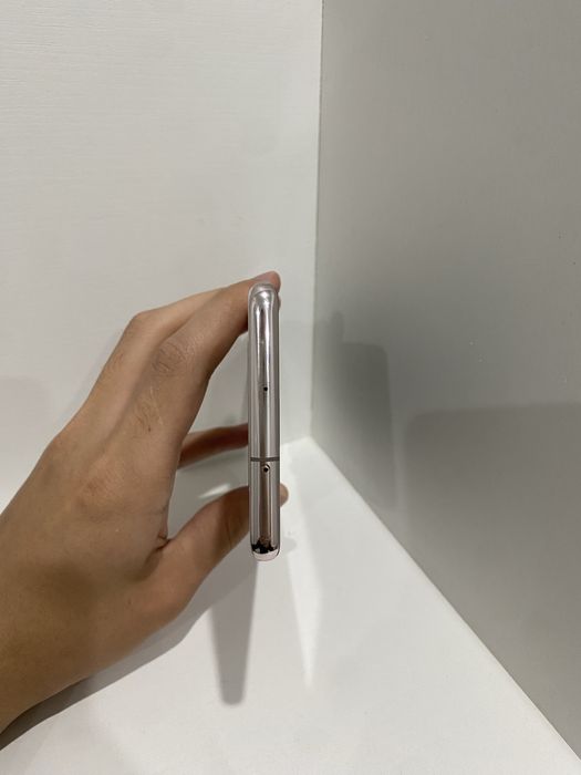 Samsung S10+ Белый