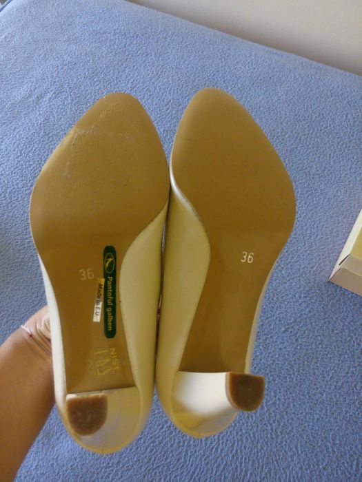 Pantofi dama  mărimea 36