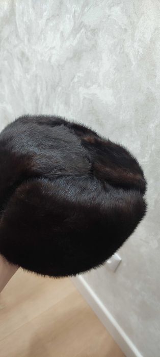 Норковая шапка, новая