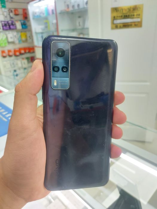 Виво Y31 128гб продам