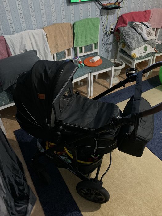 Продам коляску трансформер 2 в 1