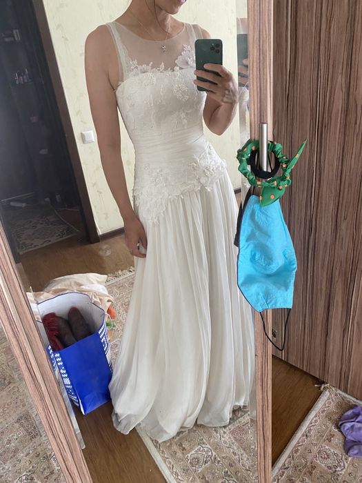 Платье свадебное или для узату