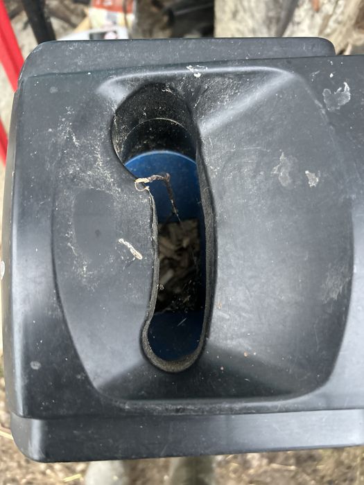 Vand tocator de crengi electric, marca GUDE.