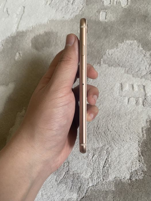 iPhone 8 64Gb AKB63