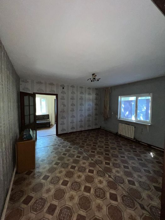 Продается дом рядом школы и садика