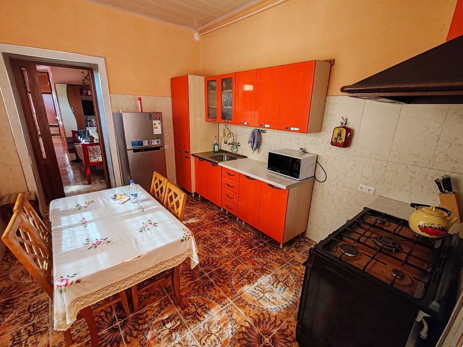 СРОЧНО !!! Ховли сотилади. 12 сотих, 2 кават