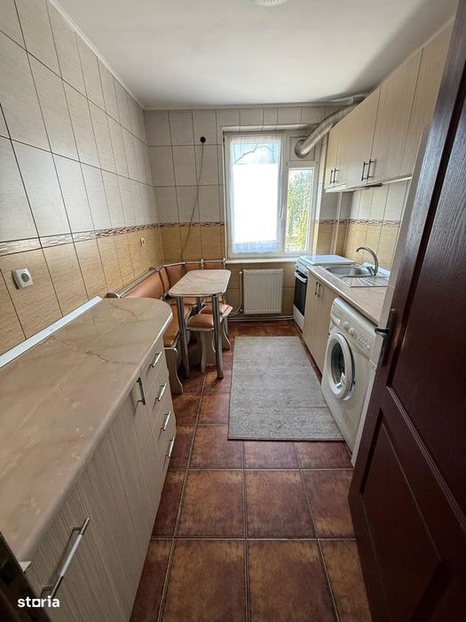 Apartament cu 2 camere semidecomandate, Centru
