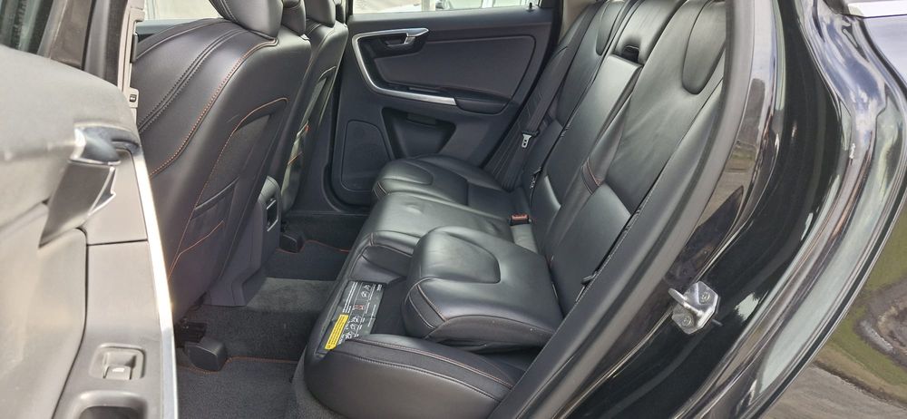 Volvo XC60 2.0 D4 OCEAN RACE Automata euro6