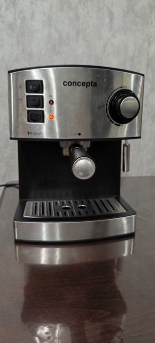 Продавам кафемашина с крема диск