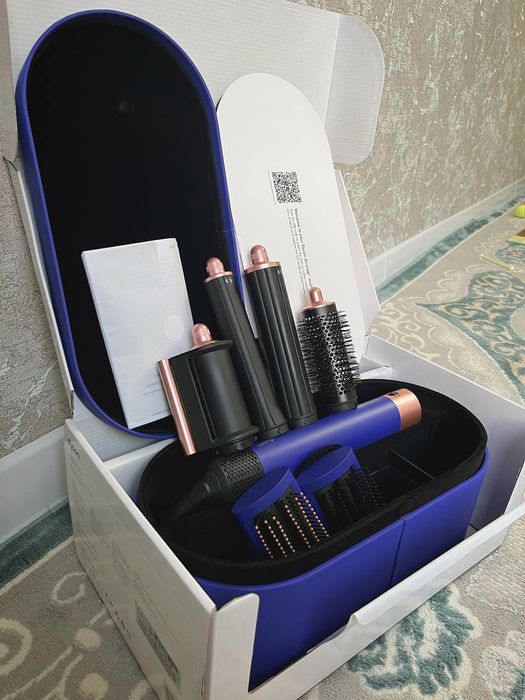 Dyson airwrap complete long gift edition стайлер 1300 W