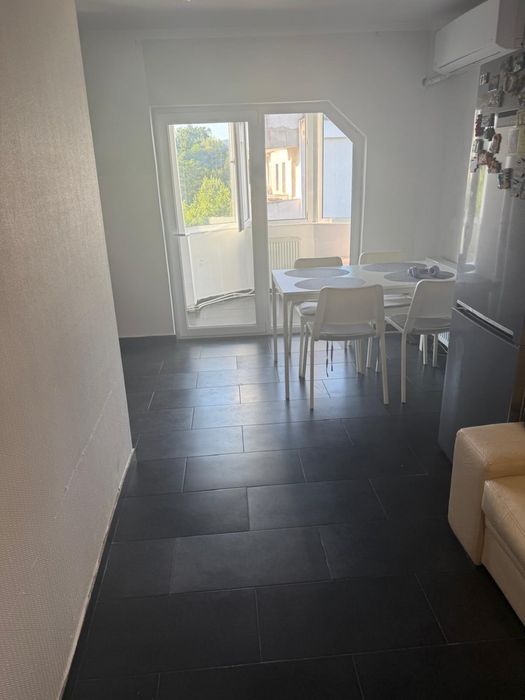 Apartament 2 camere Plopilor sau schimb cu duplex in Floresti