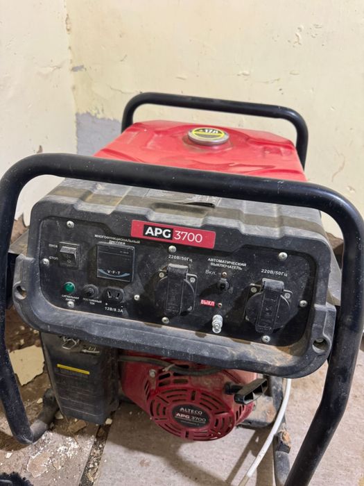 Генератор бензиновый хороший