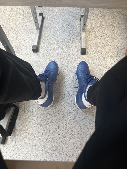 Продам адидас копа 40-41 размера