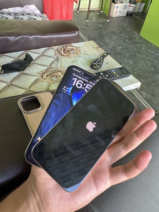 Iphone 16 pro max 256 sim ideal