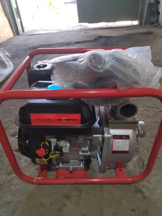 Продам мотопомпу