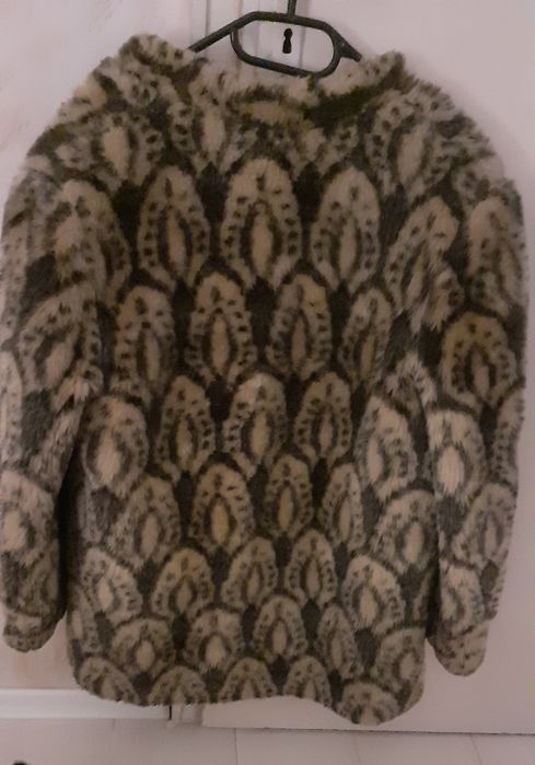 Дамско палто от изкуствен косъм