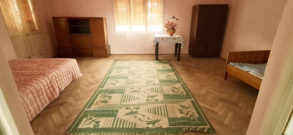 Casa de vanzare in Razboieni