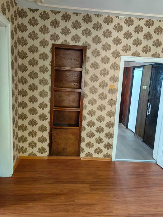 Дава се под наем Етаж от къща в Русе, Родина 1 - 100 кв.м за 357 € - Снимка #20