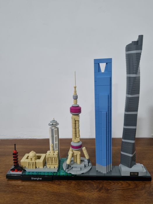 Lego Architecture Cities skyline sets