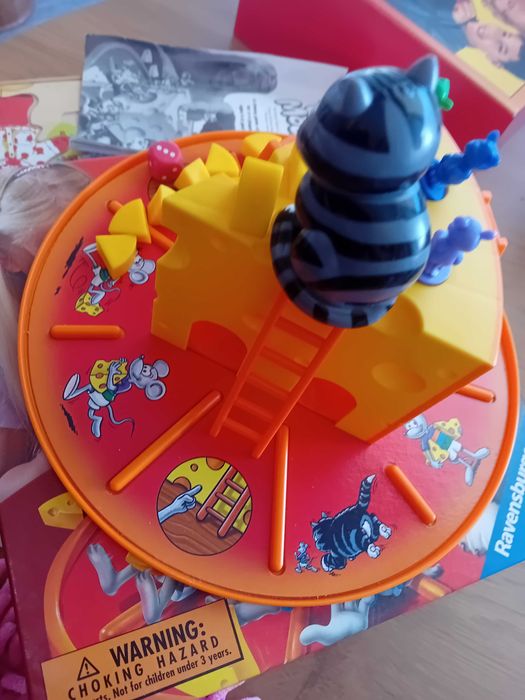 Надстолна игра:Котка и мишки