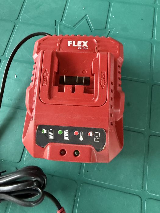 Flex 12V зарядно устройство