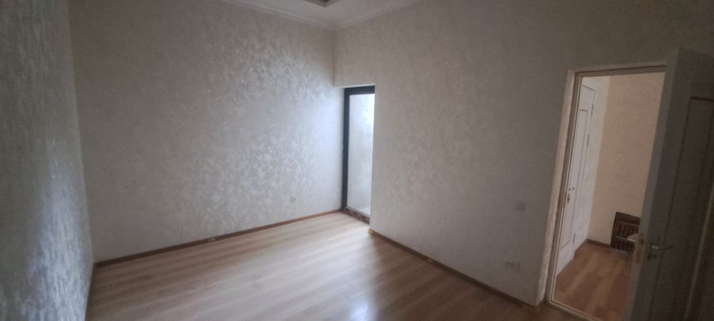 2сотик 5та хона +хол