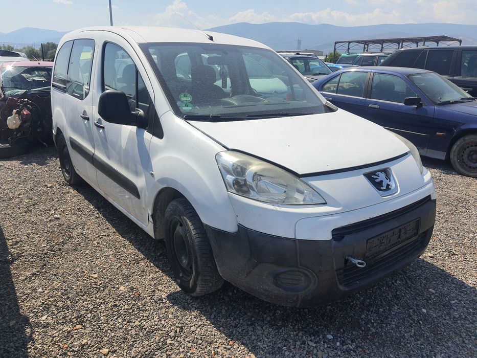 На части! Peugeot Partner 1.6 HDI TEPEE