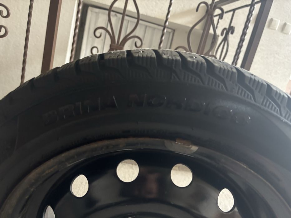 Шиповой темирли зимный 4 та коплект балон-диска (15 размер)