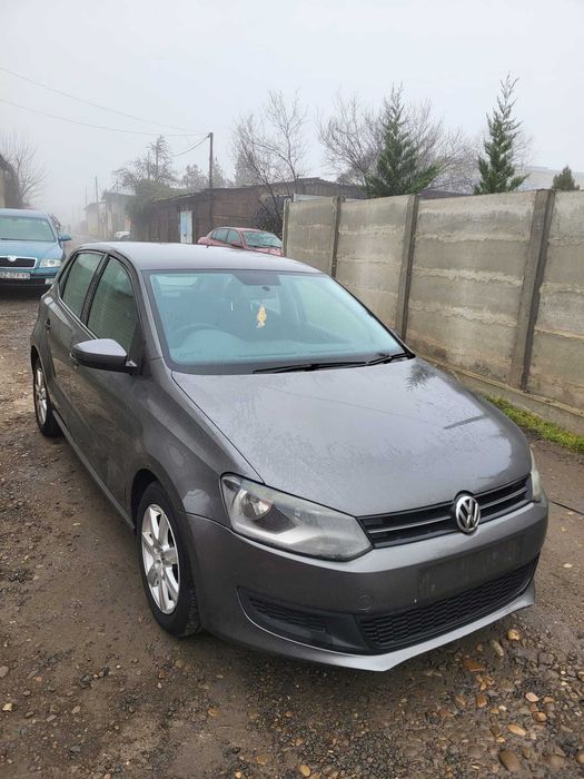 Dezmembram Volkswagen Polo 6R 1.2 B 2011