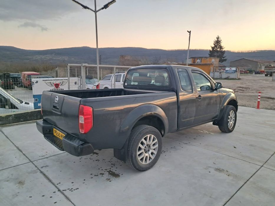 Nissan Navara D40 2.5DCI / Нисан Навара Д40 2.5ДЦИ САМО НА ЧАСТИ