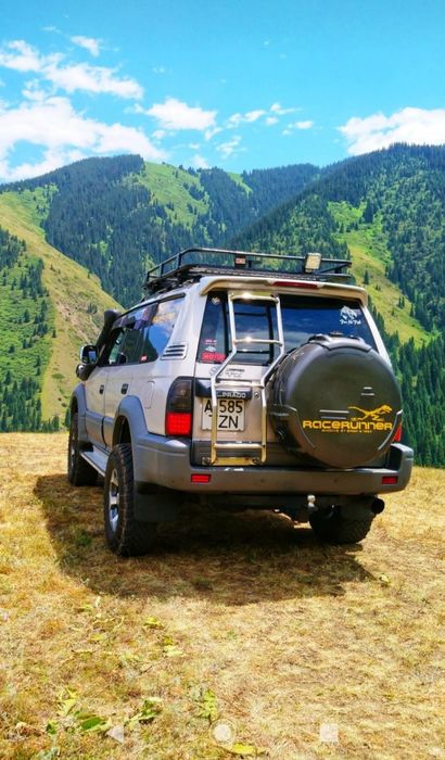 Аренда внедорожника с водителем