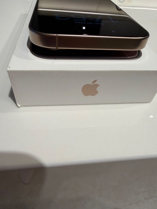 iPhone 16 pro 256 GB