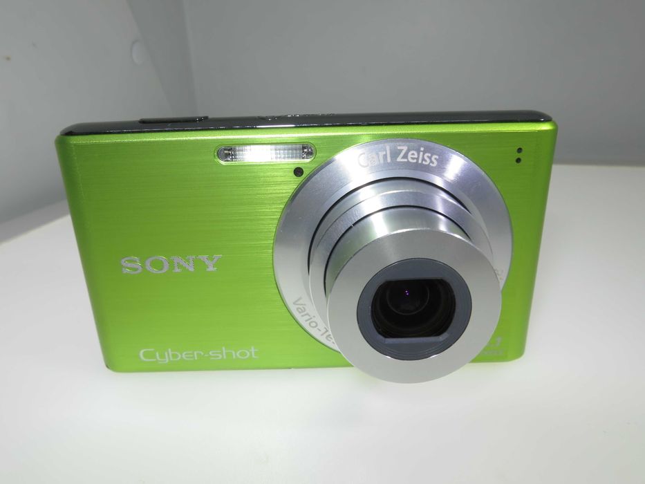 Sony Cyber-shot W530 компактен цифров фотоапарат дигитална камера НОВ!
