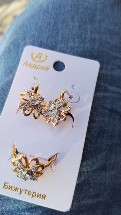 Наборы серёжки красивые, медицинский