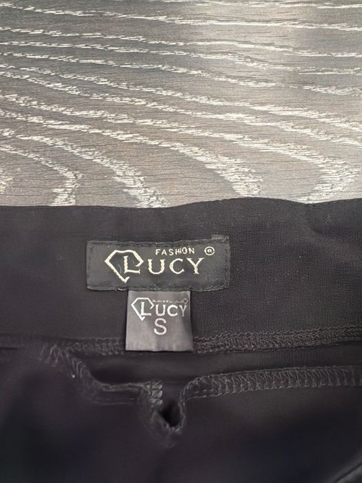 Права пола Lucy fashions