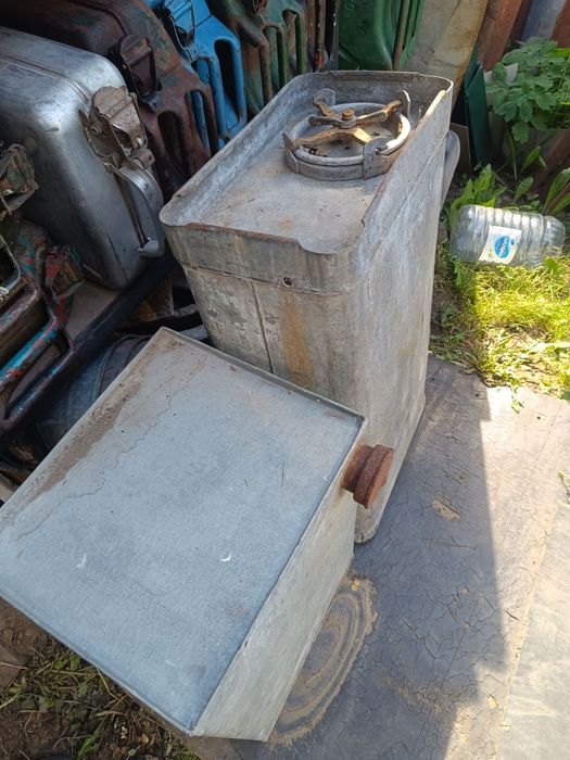 Канистры металлические