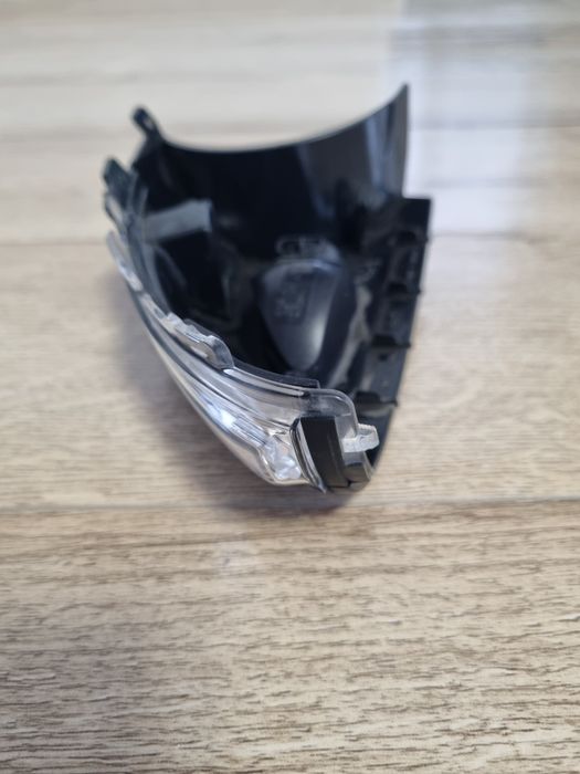Semnalizare oglindă Vw Tiguan.