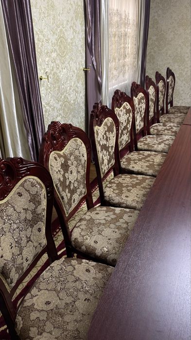 Стол и стулья Буу