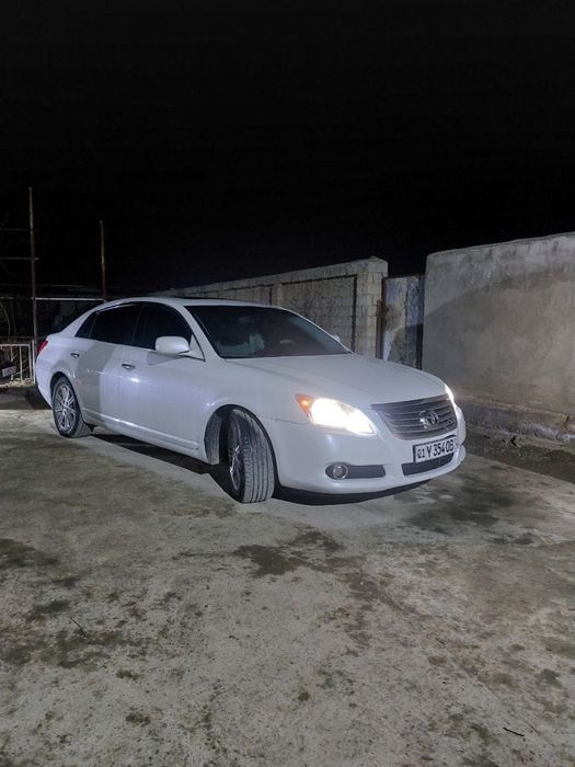 Tayotta avalon 11.000 $ 2008