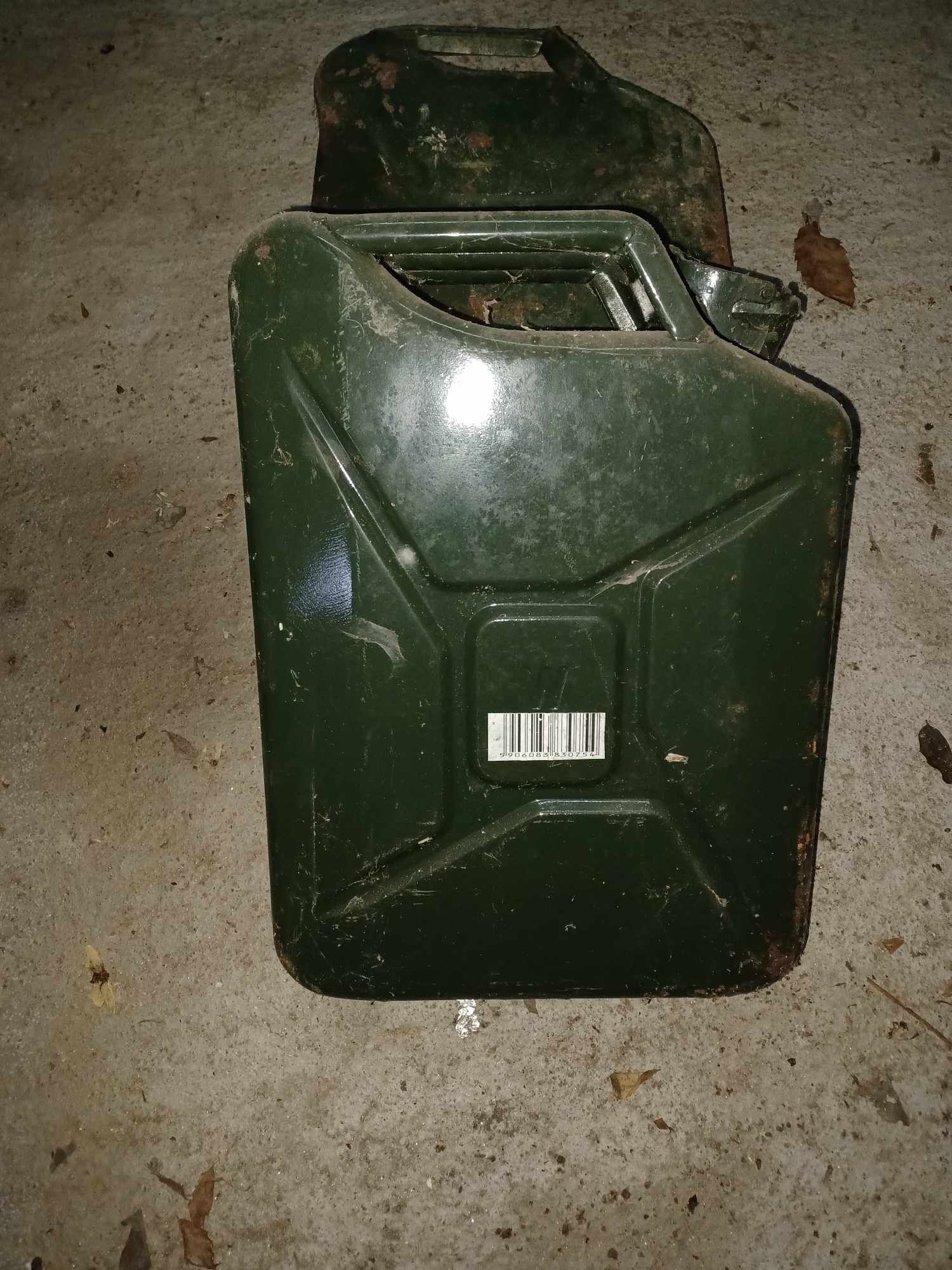 Метална туба за бензин с. Камена • OLX.bg