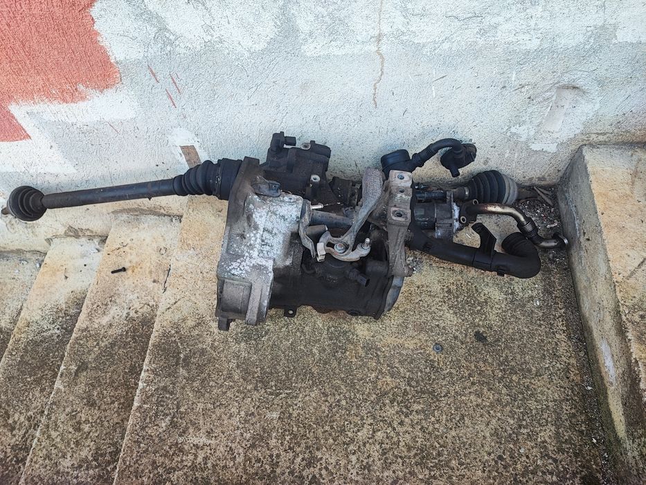 Скоростна кутия  с полуоски