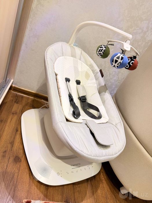 Шезлонг качалка mamaRoo