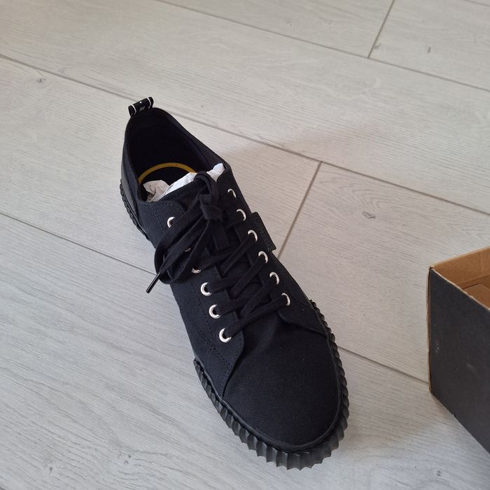 Кецове Scott Mitchell
Lyle and Scott Mitchell
Lyle and Scott Mitchell