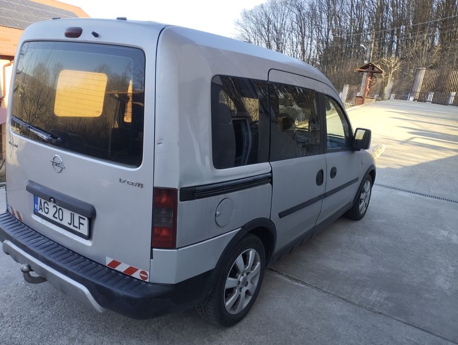 Opel combo 1.7cdti cu 101cp
