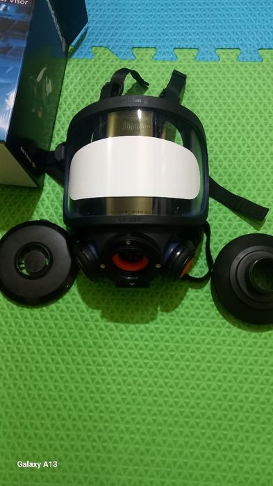 Mască gaze nouă cu vizetă totală