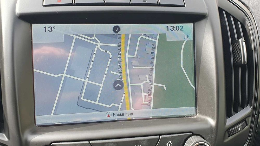 Продавам авнтомобил Опел ИНСИГНИЯ, дизел (170 к..с) - автоматик - оборудване COSMO+, 2017 г.