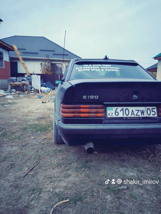 Мерс 190 разбор запчасти