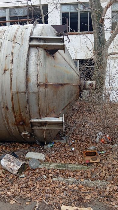 Силос цементный.